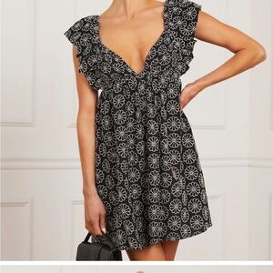 Vici Collection Black Daisy Embroidery Mini Dress Tie Back Large Silver Metallic